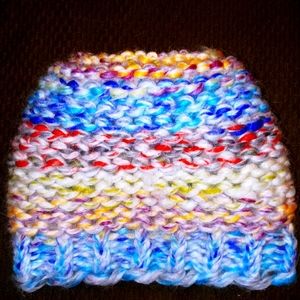 Messy bun ponytail hat